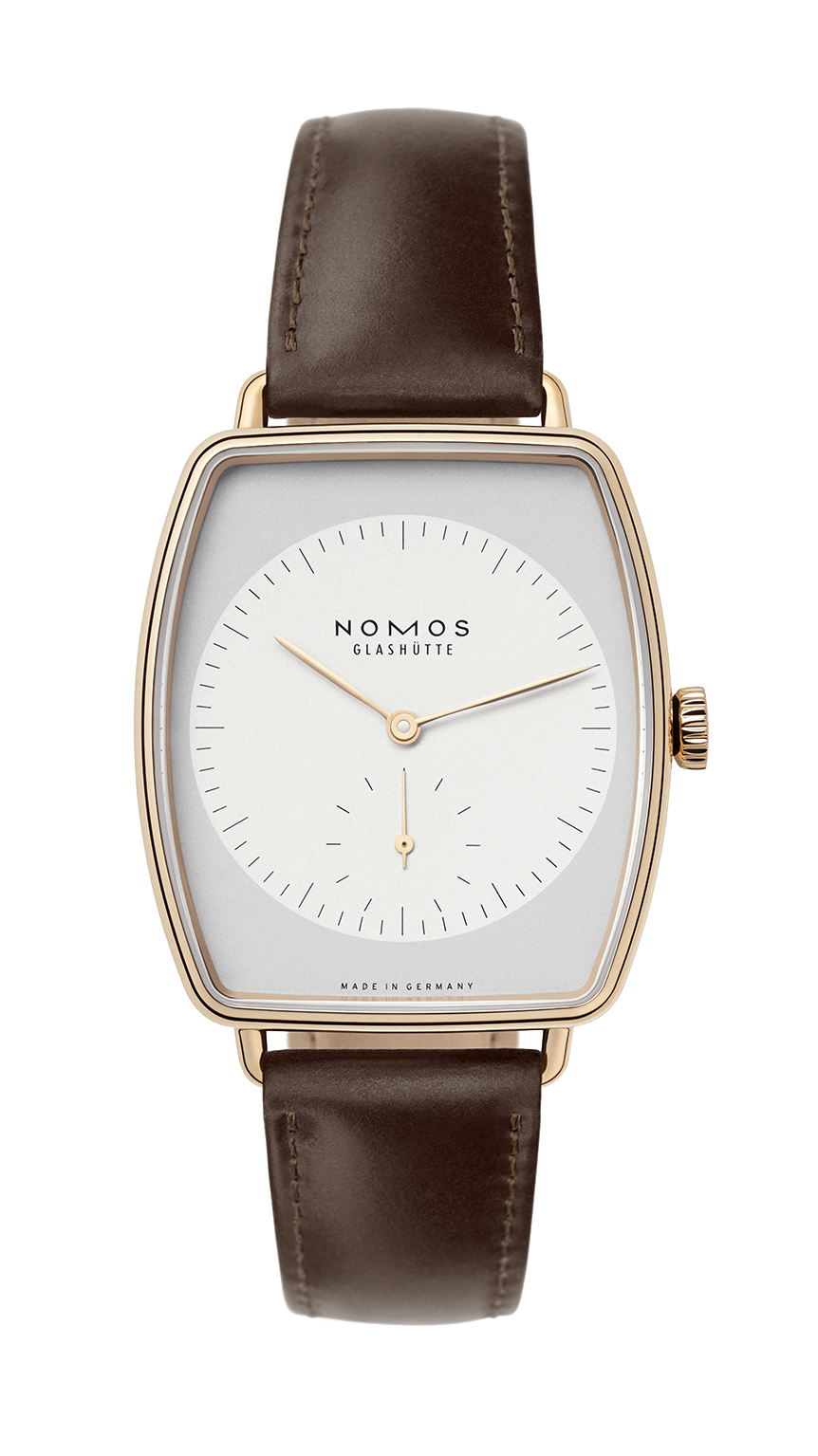 Lux Hermelin watch in 18 kt roségold with sapphire glass, 38.5 x 34 mm, dark brown Horween leather strap.